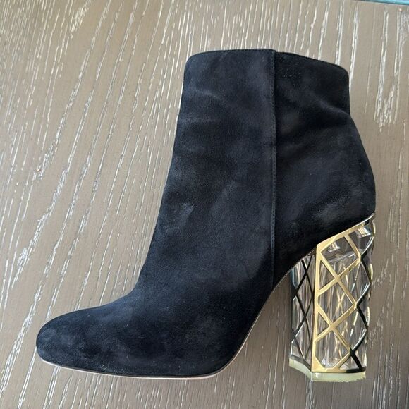 Karl Lagerfeld Black Leather Suede Ankle Boots Geometric Gold Block Heel Sz 8.5 - Picture 10 of 16